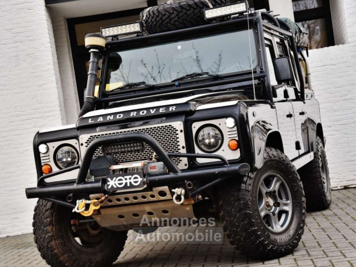 Land Rover Defender 110 DCPU CREW CAB 2.2 TD - 1