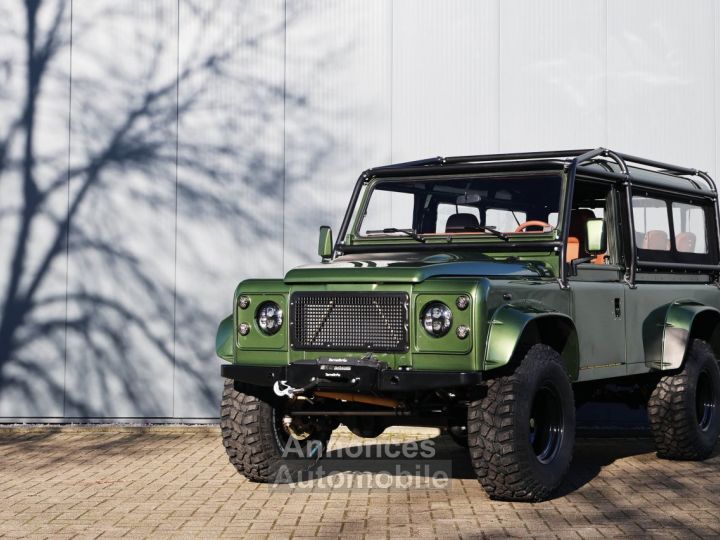 Land Rover Defender 110 V8 Miyo Nomad 3.5L V8 producing 200 bhp with injection - 18