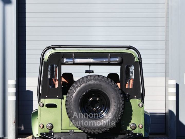 Land Rover Defender 110 V8 Miyo Nomad 3.5L V8 producing 200 bhp with injection - 34