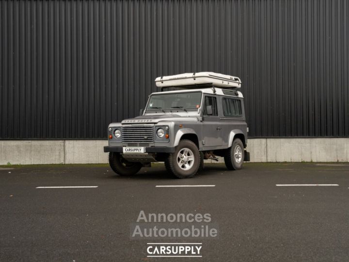 Land Rover Defender 2.2 Turbo - 1st owner - Full JLR Service history - 1