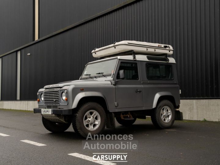 Land Rover Defender 2.2 Turbo - 1st owner - Full JLR Service history - 2