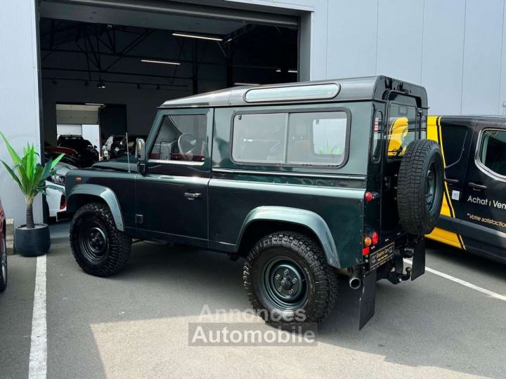 Land Rover Defender 2.4D  - 6