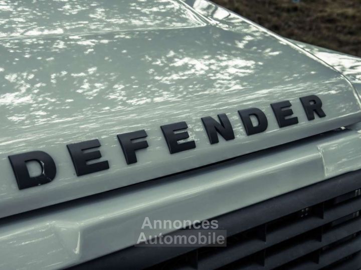 Land Rover Defender 90 2.2 TD4 - 15