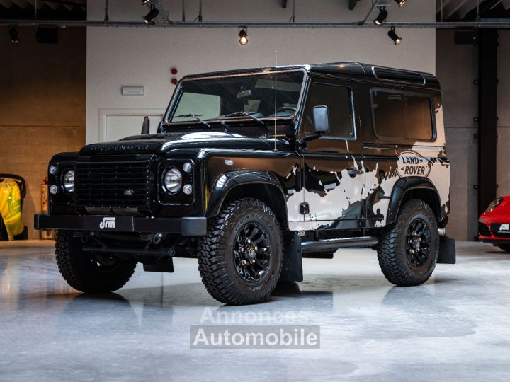 Land Rover Defender 90 2.2 Turbo - Eastnor Edition - 1