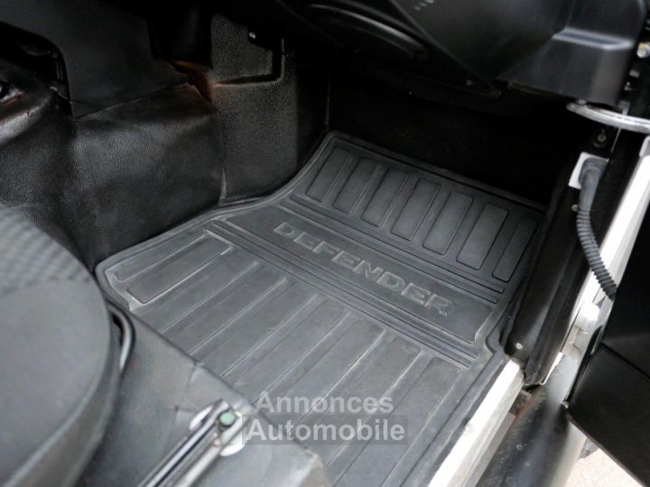 Land Rover Defender 90 2.4 TD4 S 2 places ctte - Kit réhuasse - Treuil - Pack LED - Attelage - Première main - 22