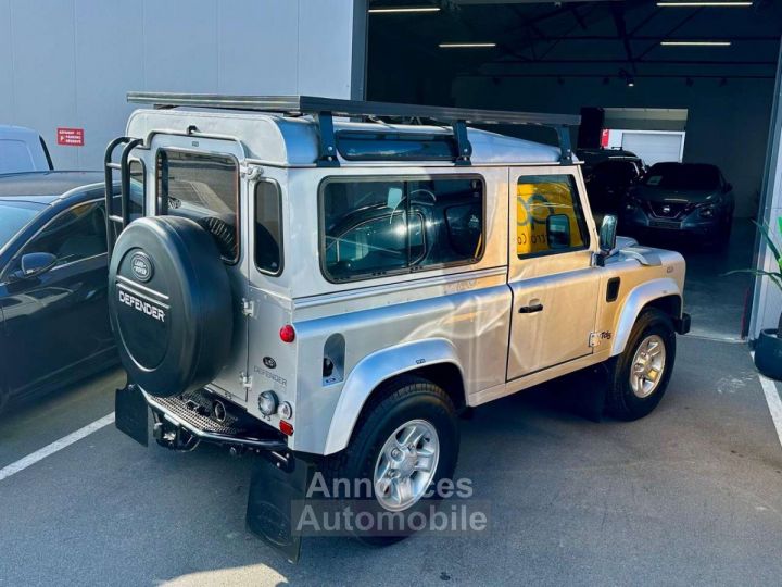 Land Rover Defender 90 2.5 TD5  - 6