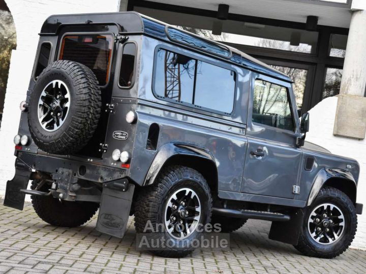 Land Rover Defender 90 ADVENTURE EDITION - 8