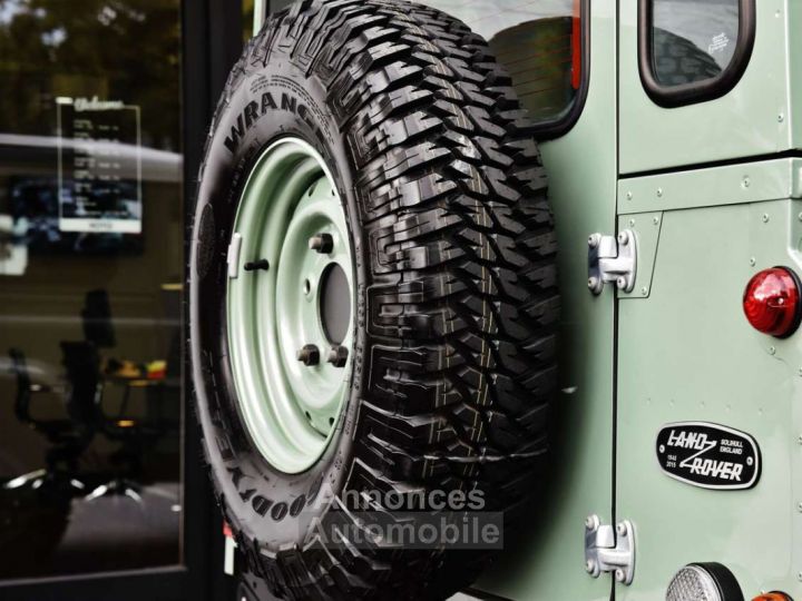 Land Rover Defender 90 HERITAGE LIMITED EDITION - 20