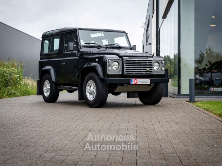 Land Rover Defender 90 TD4 SE - 5