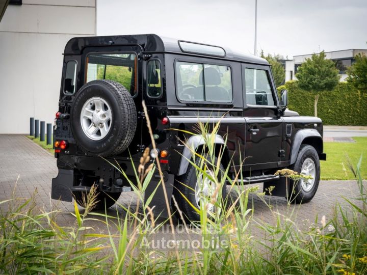 Land Rover Defender 90 TD4 SE - 7