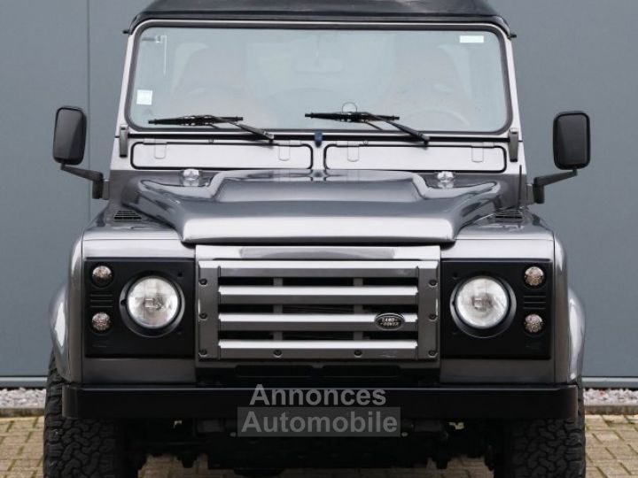 Land Rover Defender 90 V8 90 V8 3.5 V8 138 BHP - 15