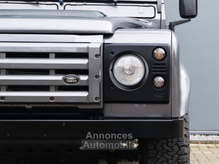 Land Rover Defender 90 V8 90 V8 3.5 V8 138 BHP - 17