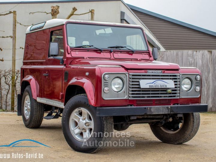 Land Rover Defender Rover 90 2.5 TD5 SE 4X4 - 1STE EIGENAAR - HISTORIEK - LICHTE VRACHT - ZETELVERWARMING - ELEKT. RAMEN - TREKHAAK - 1