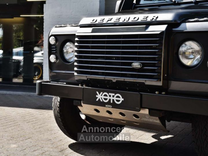 Land Rover Defender TD4 CABRIO - 17