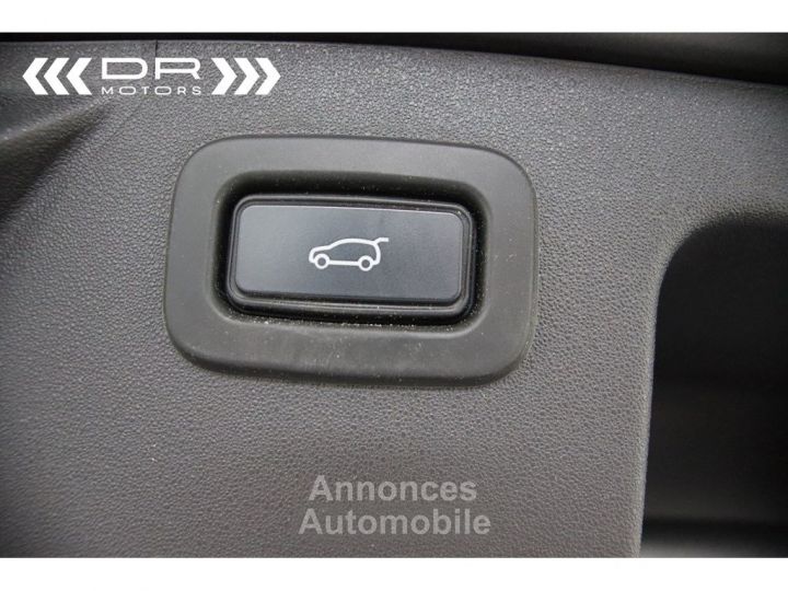 Land Rover Discovery Sport 2.0D AWD SE DYNAMIC aut. 150PK - LEDER NAVI DAB MIRROR LINK - 48