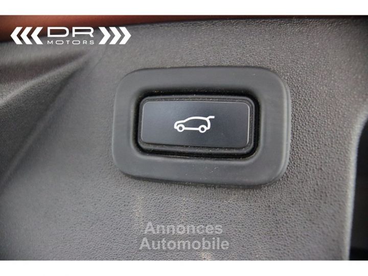 Land Rover Discovery Sport P200 SE 4WD Aut. - LEDER LED PANODAK - 50