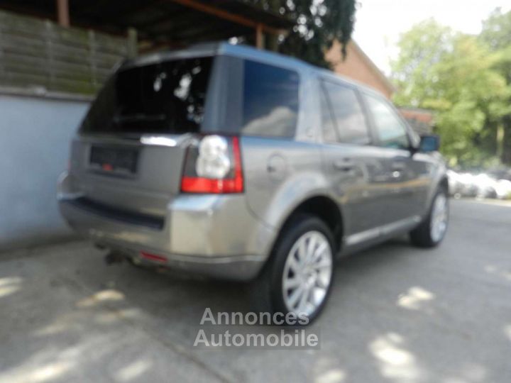 Land Rover Freelander 2.2 Td4 HSE 4x4 150cv 6vit - 3