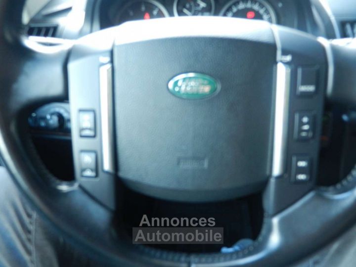 Land Rover Freelander 2.2 Td4 HSE 4x4 150cv 6vit - 17