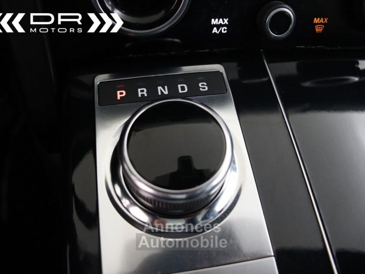 Land Rover Range Rover SDV8 AUTOBIOGRAPHY - LEDER PANODAK REAR SEAT ENTERTAINMENT - 39