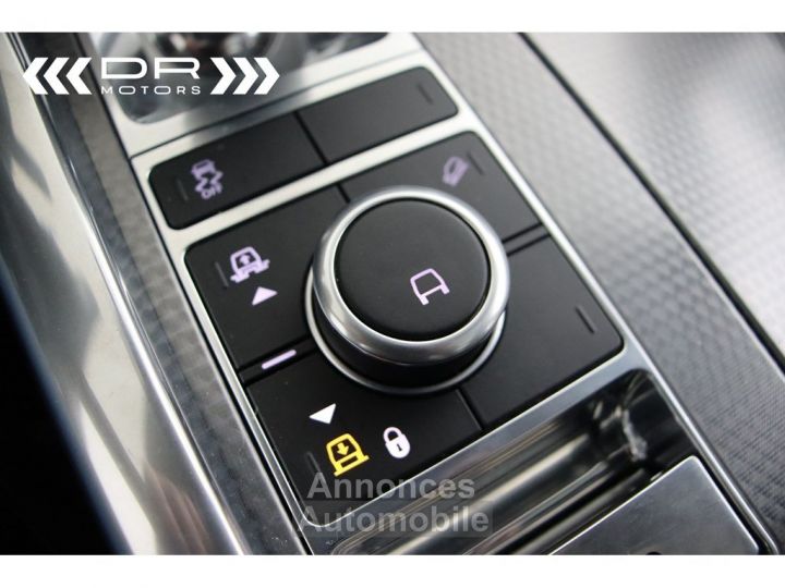 Land Rover Range Rover Sport 3.0 D300 HSE DYNAMIC - PANODAK LED - 32