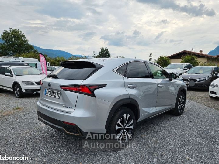 Lexus NX 300h 4wd f sport 03-2018 garantie 12 mois - 4