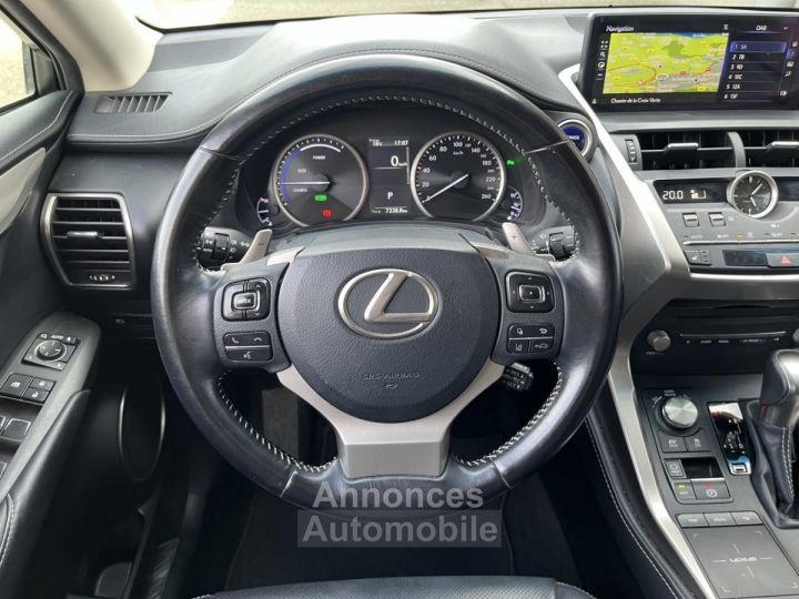 Lexus NX 300h Luxe 4WD BV E-CVT - 11