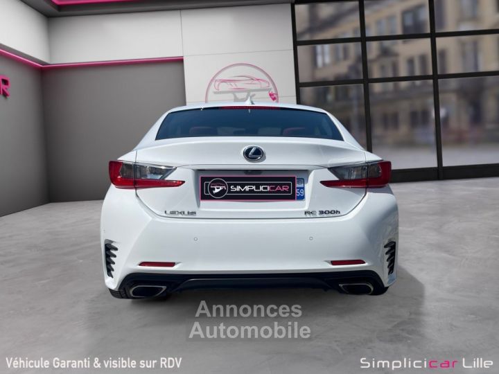 Lexus RC 300h F SPORT - 6