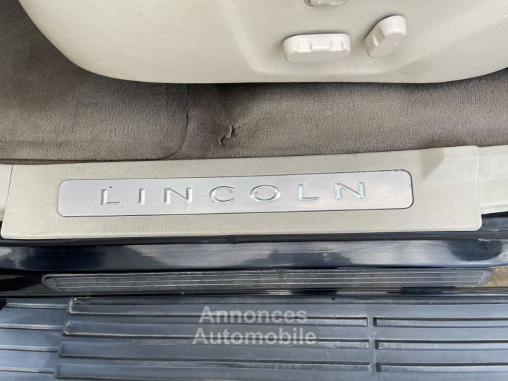 Lincoln NAVIGATOR 5.5 V8 300 ULTIMATE 4X4 BVA - 16