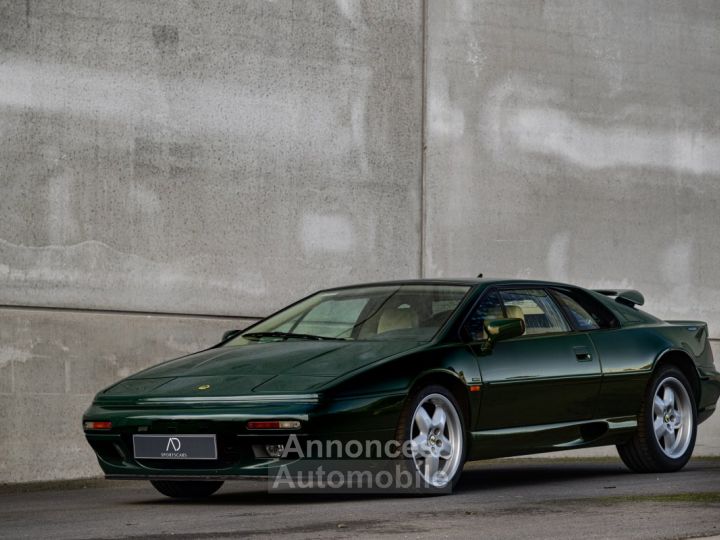 Lotus Esprit - 4