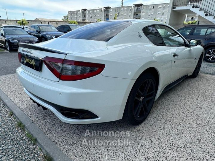 Maserati GranTurismo 4.7 460 MC - 6