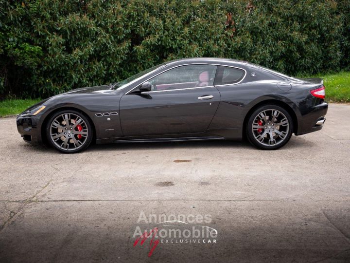 Maserati GranTurismo 4.7 S BVR - Garantie 12 Mois - Carnet Complet Et à Jour (révision Sera Faite Pour La Vente) - Très Bon Etat - Intérieur Cuir Rouge - 2