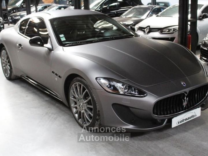 Maserati GranTurismo 4.7 V8 SPORT AUTO - 11