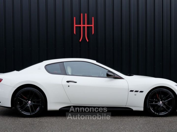 Maserati GranTurismo SPORT - 2