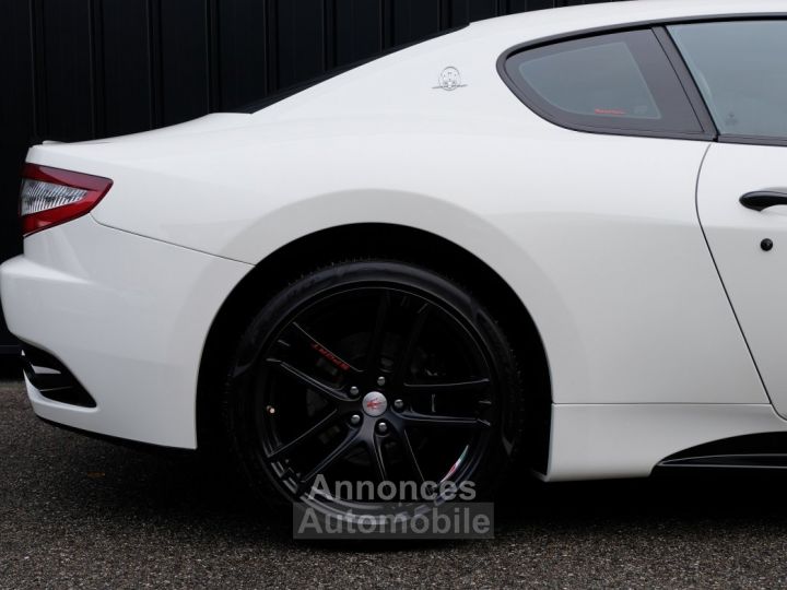 Maserati GranTurismo SPORT - 3