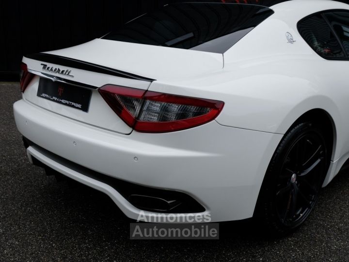 Maserati GranTurismo SPORT - 11