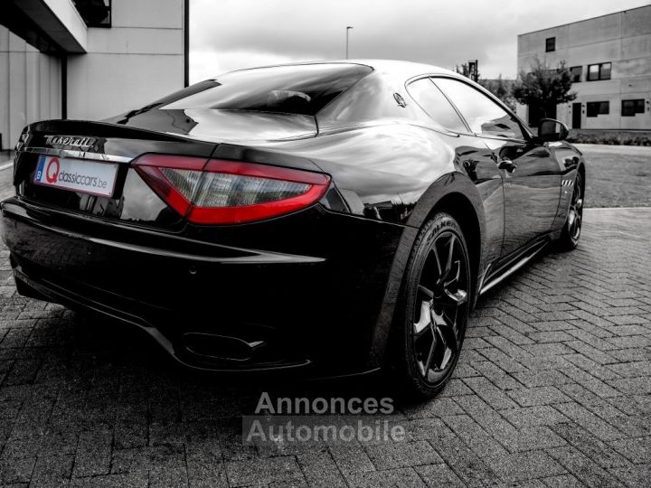 Maserati GranTurismo Sport S - 29