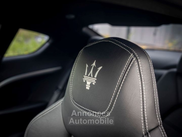 Maserati GranTurismo Sport S - 40