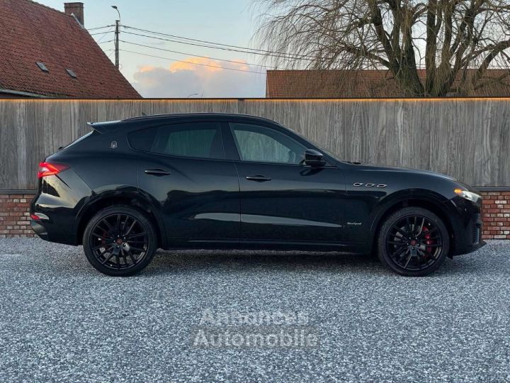 Maserati Levante gransport 3.0i V6 / Q4 / pano / sportseats / camera / btw - 4