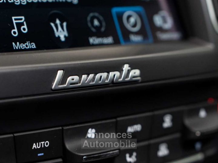Maserati Levante GranSport V6 Diesel Panodak ACC Keyless SoftClose - 29