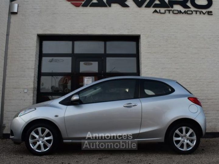 Mazda 2 1.3i Sport - 5