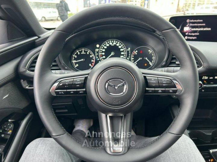 Mazda 3 2.0L e-Skyactiv-X M Hybrid 186ch BA6 Exclusive Line 5p - 30