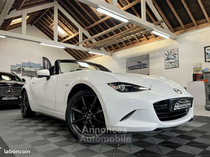 Mazda MX-5 1.5 SKYACTIV-G 131 ELEGANCE - 16