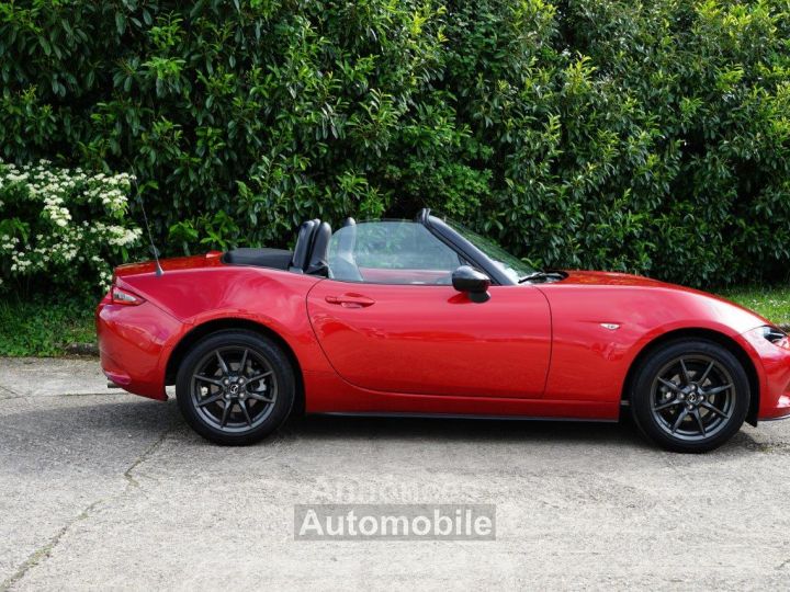 Mazda MX-5 MAZDA MX5 1.5L Rodaster Dynamique 131 Ch - GARANTIE 12 MOIS - Entretiens à Jour - Très Bon état - Capote Souple Manuelle - 4