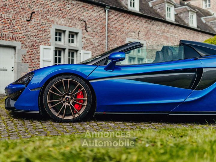 McLaren 570S Spider-Vega Blue-Xpel-Vat refundable-like new - 4