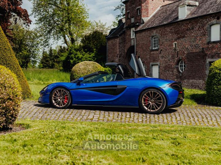 McLaren 570S Spider-Vega Blue-Xpel-Vat refundable-like new - 12