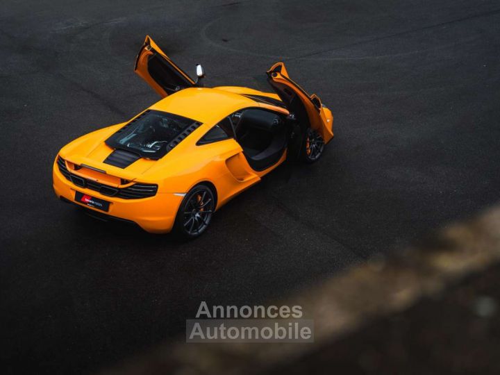 McLaren MP4-12C Belgian Vehicle Carbon - 29