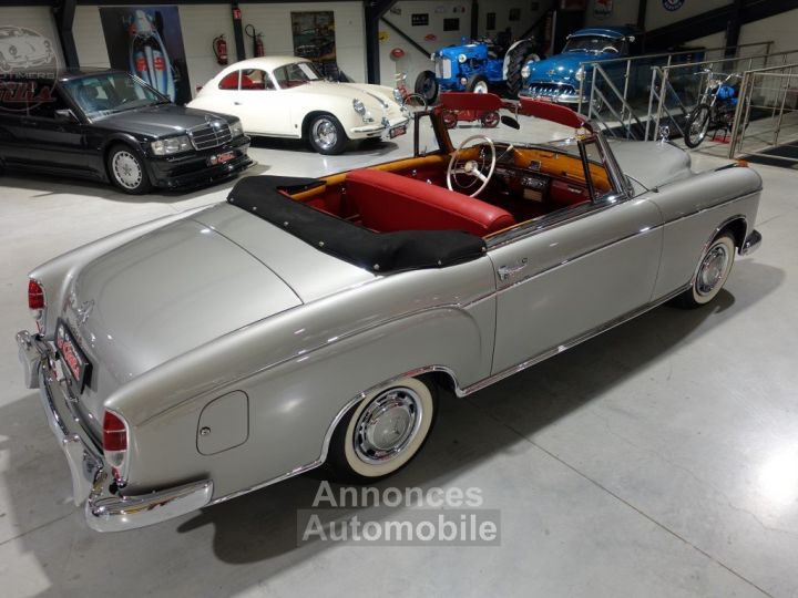 Mercedes 220 220S cabrio - 16