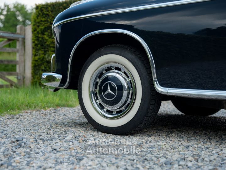 Mercedes 220 S - Ponton Cabriolet - 37