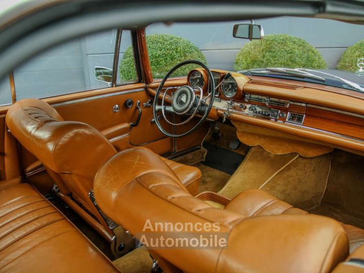 Mercedes 220 SEb C W111 Coupé Sunroof Automatic - 28