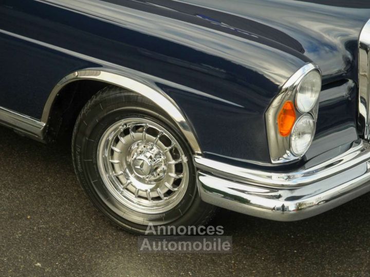 Mercedes 220 SEb C W111 Coupé Sunroof Automatic - 41